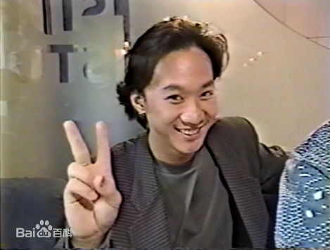 黄家驹(Ka Kui Wong（英）；Koma（日）)随乐队日本之行壁纸壁纸