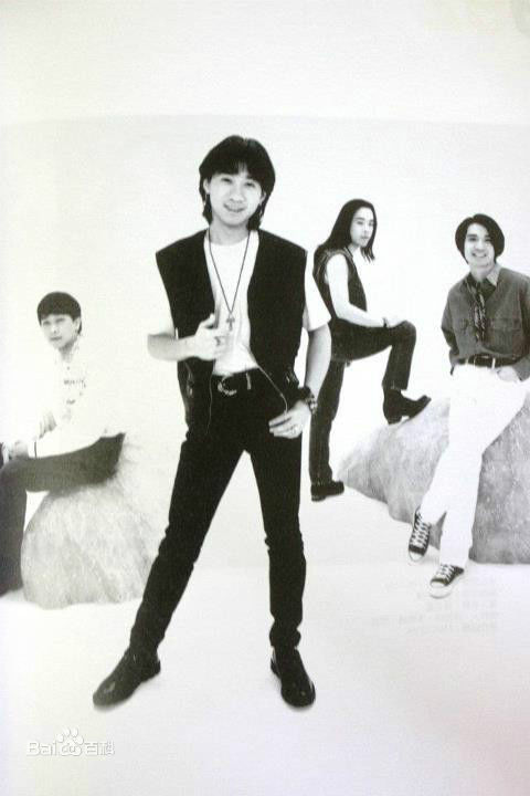 黄家驹(Ka Kui Wong（英）；Koma（日）)随乐队日本之行壁纸壁纸