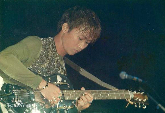 高清黄家驹(Ka Kui Wong（英）；Koma（日）)图片