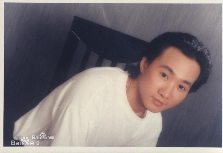 高清黄家驹(Ka Kui Wong（英）；Koma（日）)图片