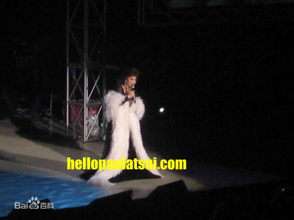 徐小凤(Paula Tsui)演唱会素颜照相册