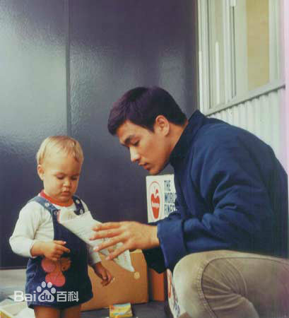 李国豪(Brandon Lee)与家人素颜照相册