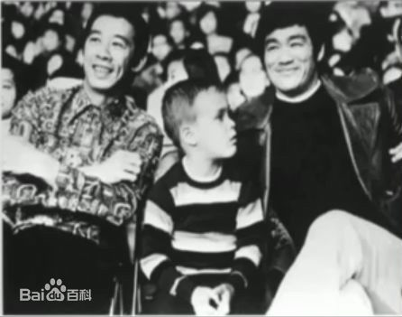 李国豪(Brandon Lee)与家人素颜照相册