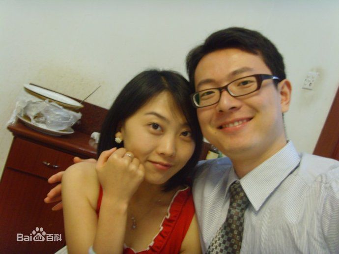 周凌翔海涛和妻子赵佳素颜照相册