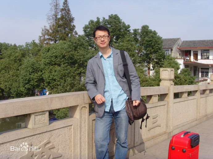 周凌翔海涛图片图册