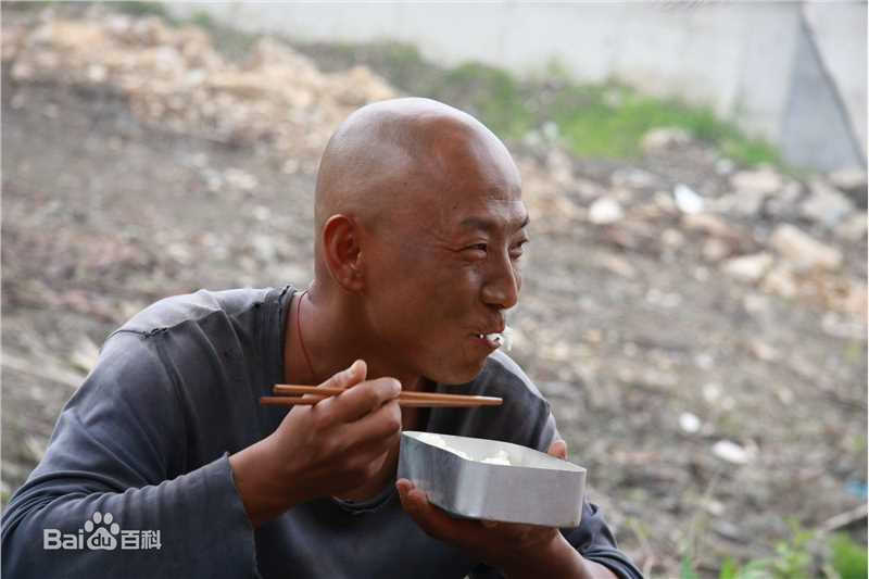 最优质郭明尔生活照