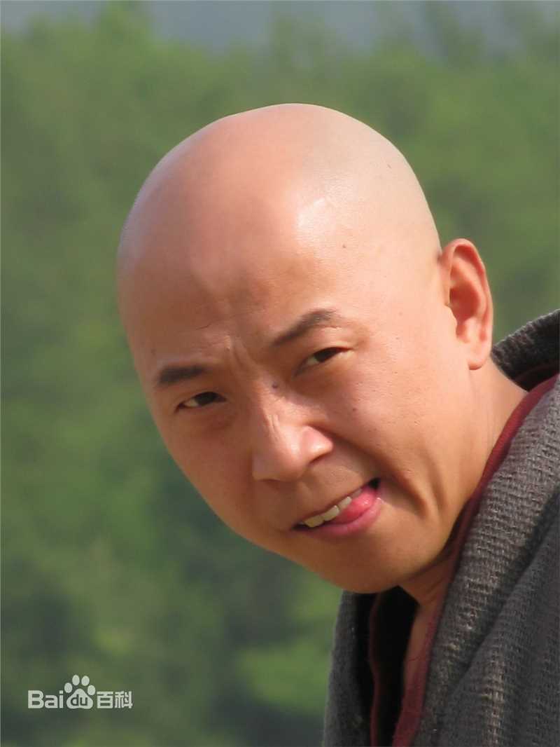 最优质郭明尔生活照