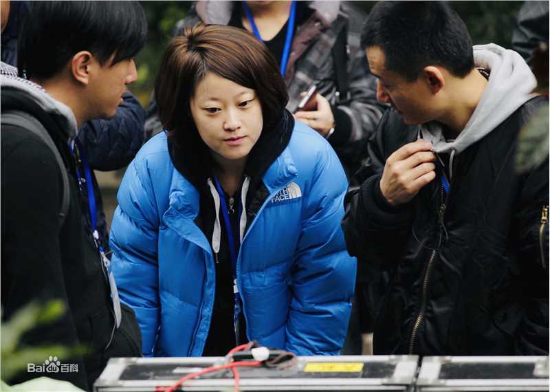 最优质丛晓在《极速无间》担任制片人和编剧中的相册