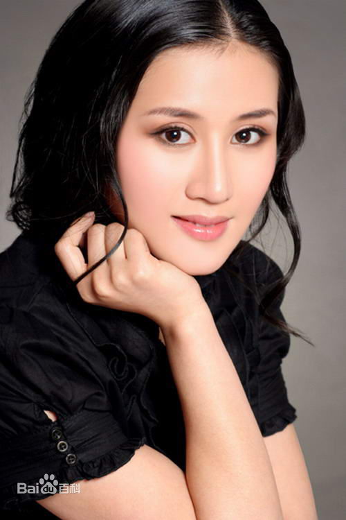 最新杨紫婷性感图片