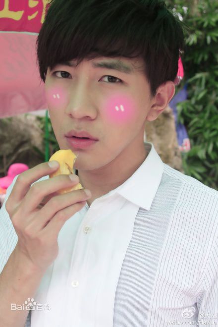 左大建(Ryan)阳光大男孩--大左性感图片图集