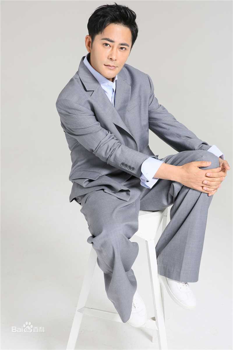 宗峰岩最新新帅气图集