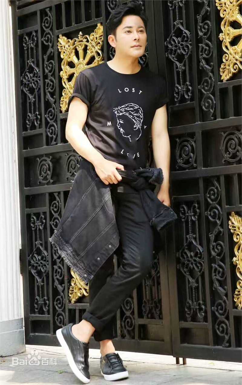 宗峰岩最新新帅气图集