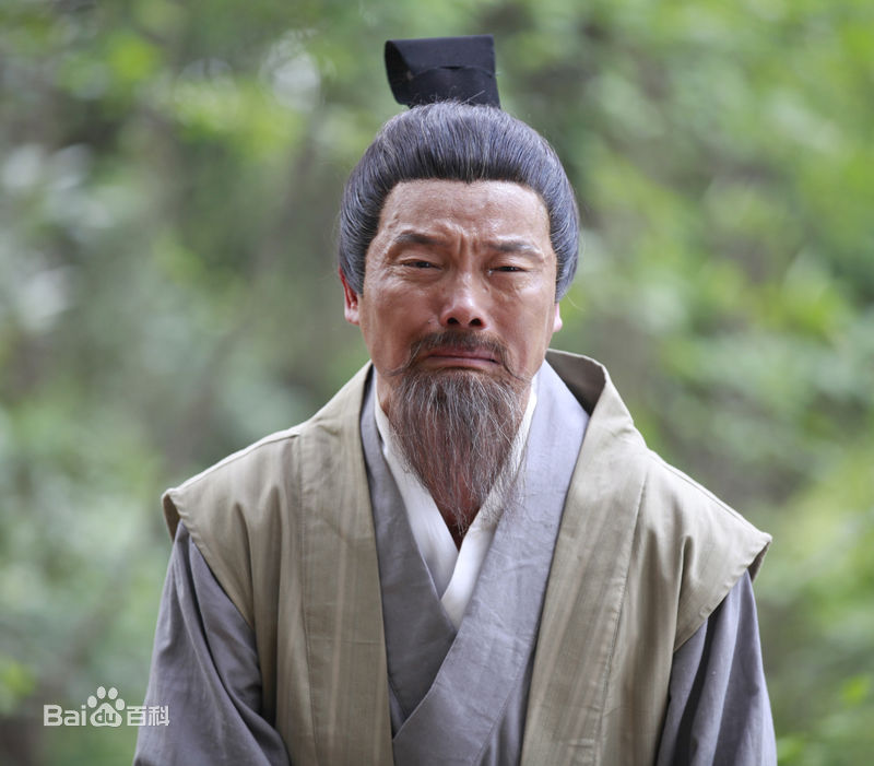 周卫星前后照片