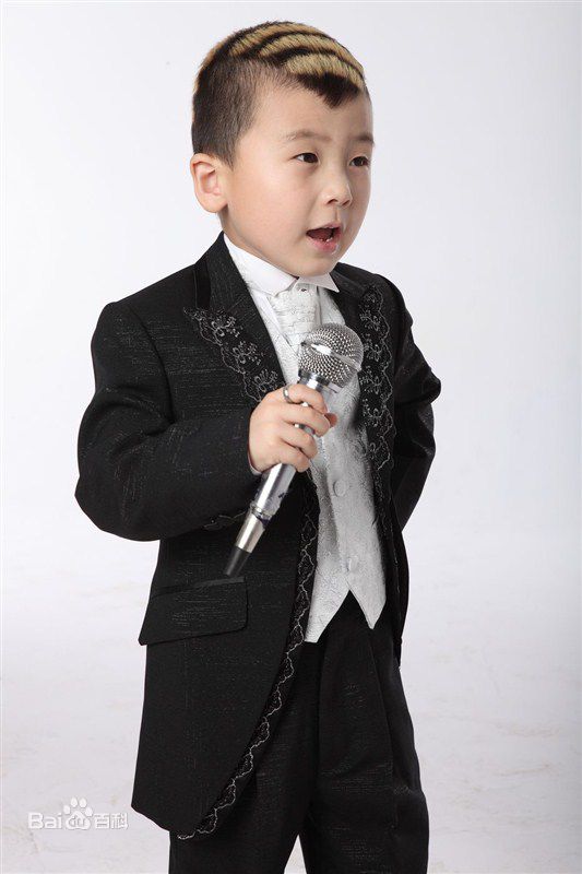 武东博代言求进童鞋图片图集