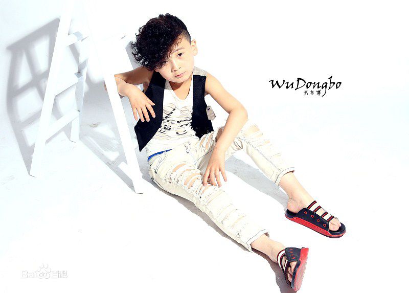 武东博最新艺术照性感图片图集