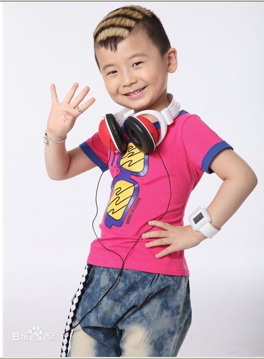 最优质武东博生活照