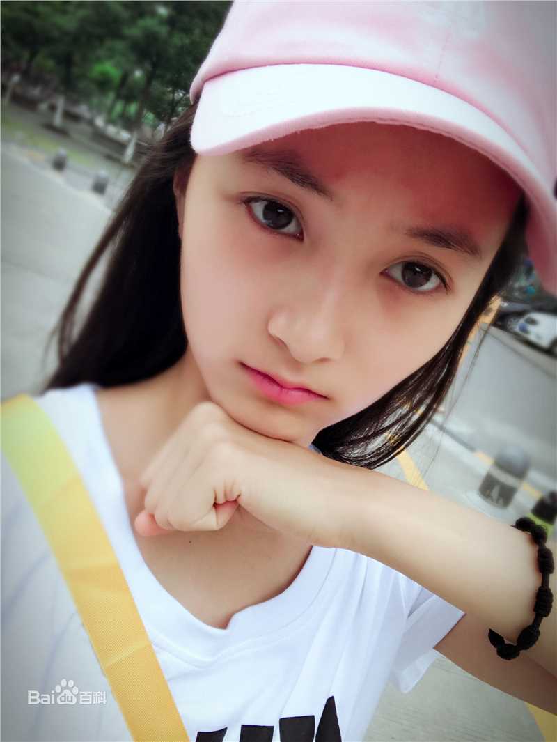 牛欣欣(Angel)生活照生活照相册