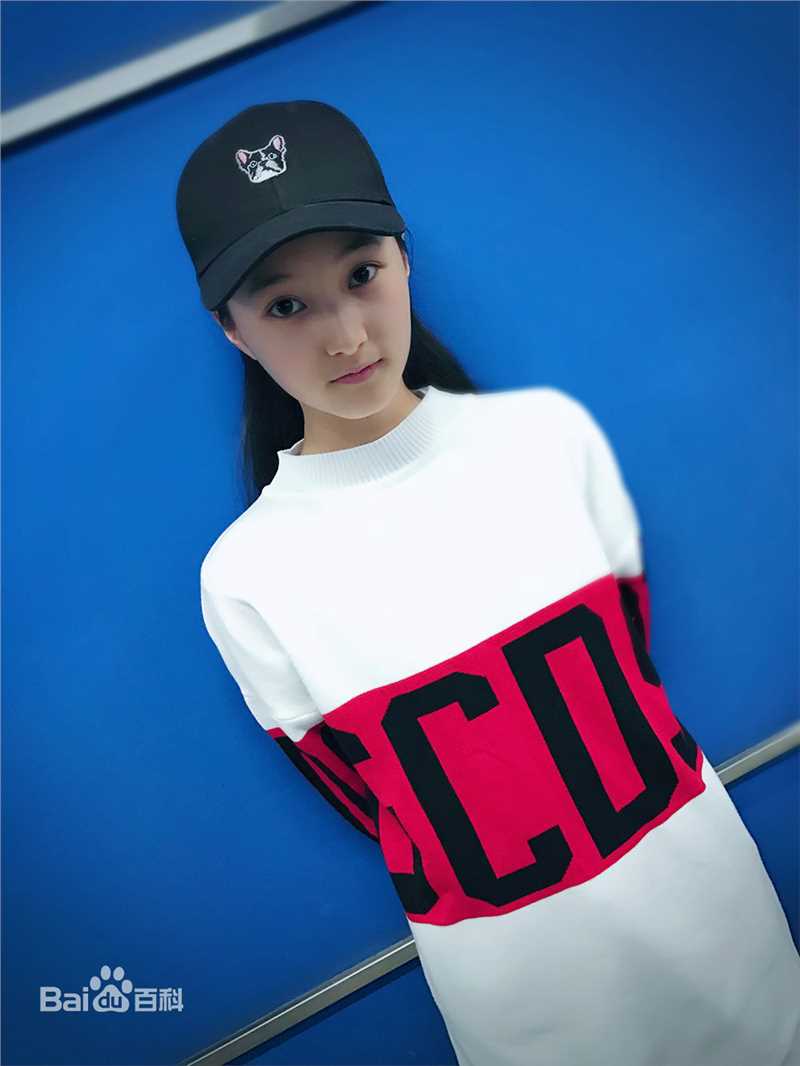 牛欣欣(Angel)生活照生活照相册