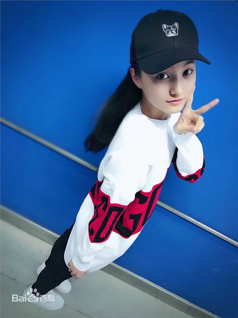 牛欣欣(Angel)生活照生活照相册