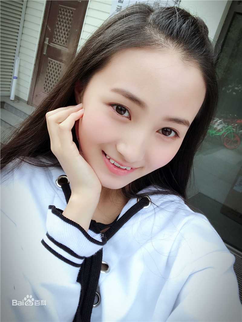 牛欣欣(Angel)生活照生活照相册