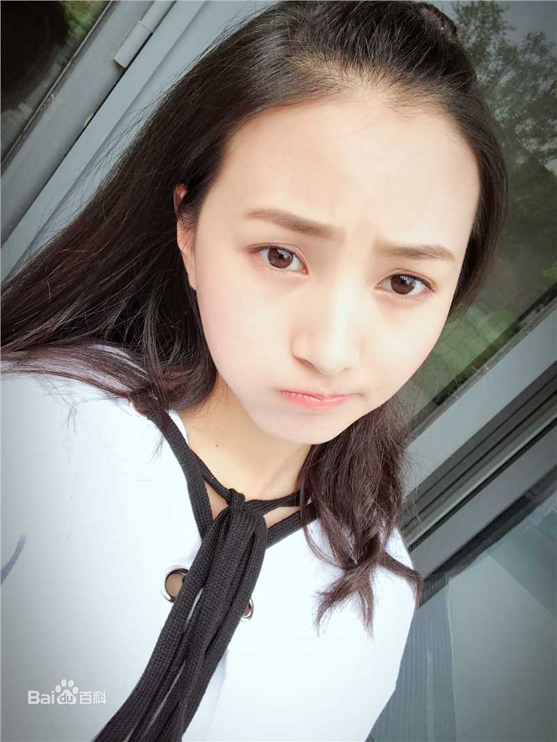 牛欣欣(Angel)生活照生活照相册