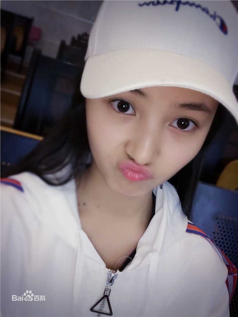 牛欣欣(Angel)生活照生活照相册