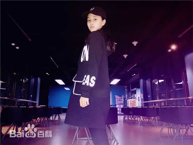 牛欣欣(Angel)生活照生活照相册