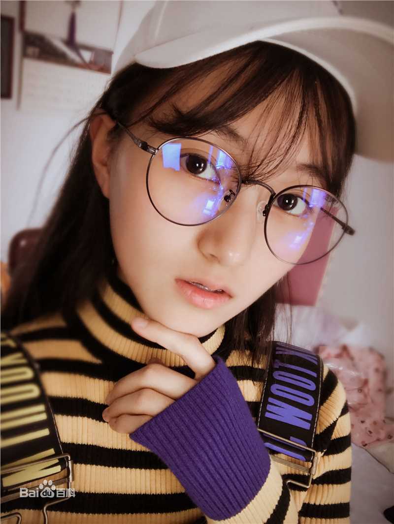 牛欣欣(Angel)生活照生活照相册