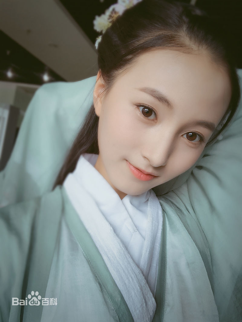 牛欣欣(Angel)湖南卫视壁纸壁纸