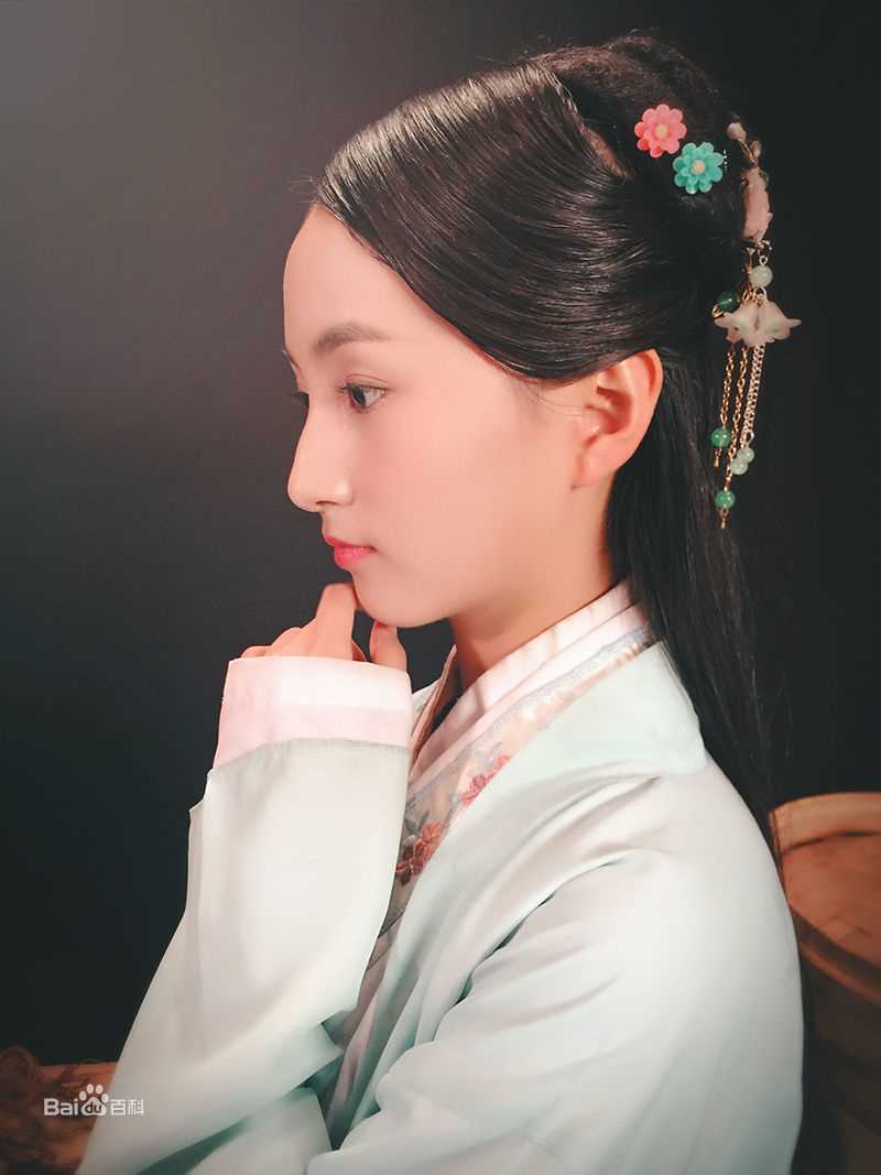 牛欣欣(Angel)湖南卫视壁纸壁纸