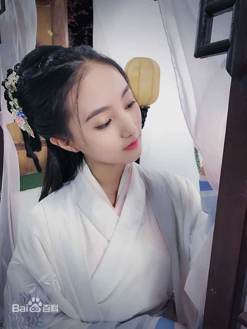 牛欣欣(Angel)湖南卫视壁纸壁纸