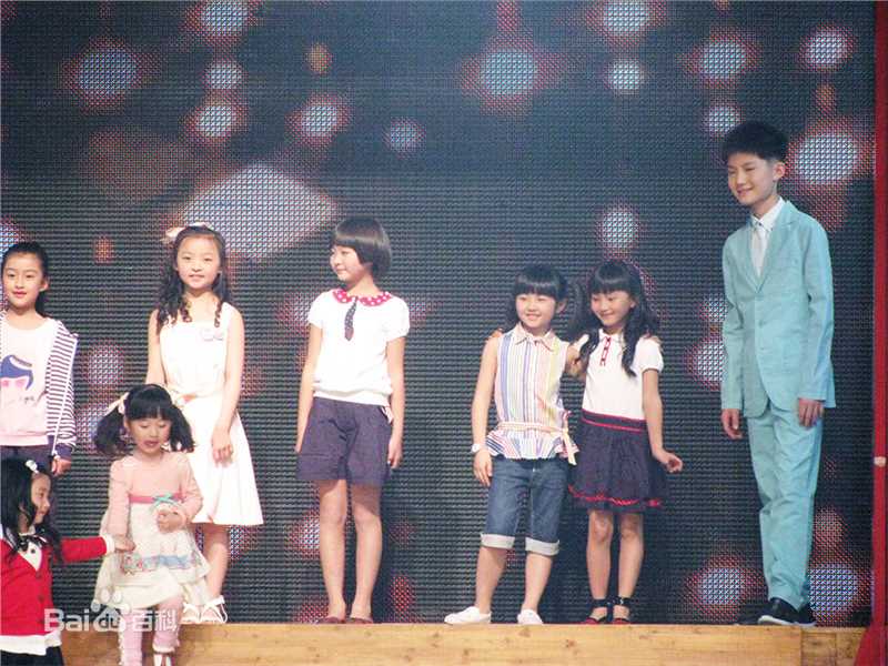 牛欣欣(Angel)湖南卫视壁纸壁纸