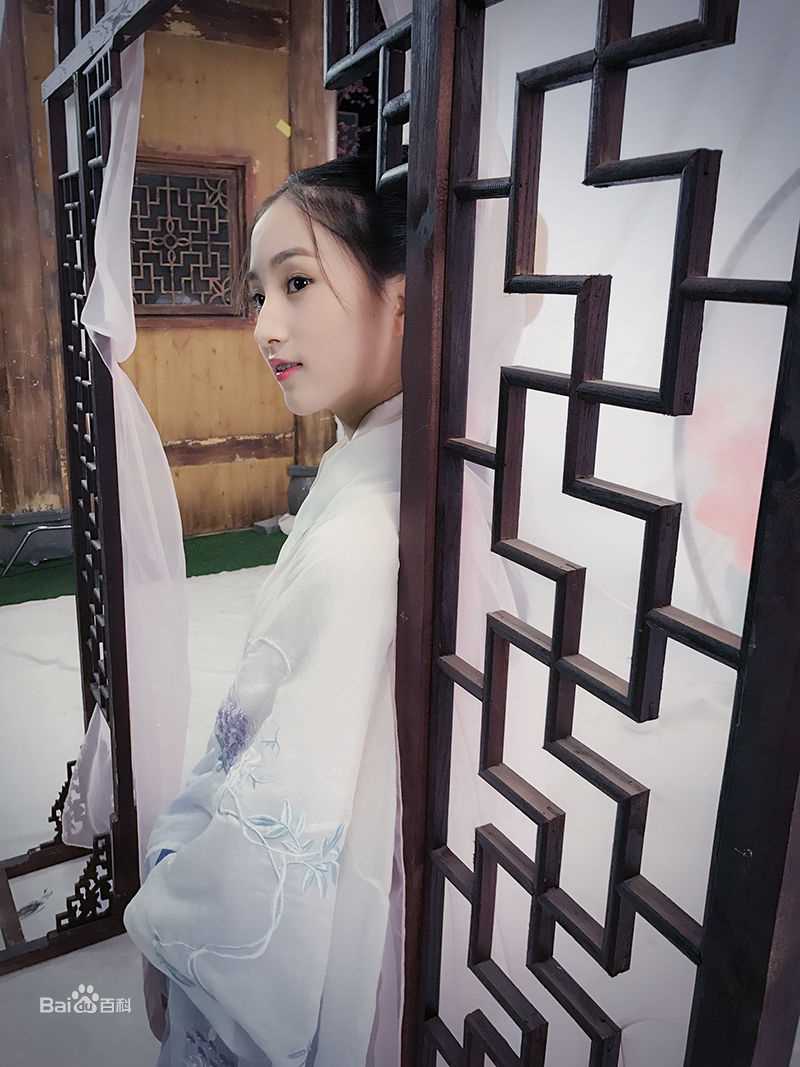 牛欣欣(Angel)湖南卫视壁纸壁纸