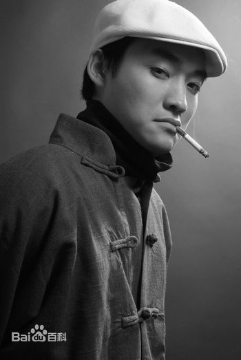 高清齐冀性感图片