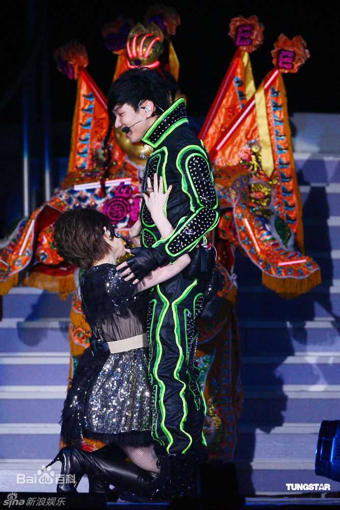 最新王彩桦(Lotus Wang、Wang Tsai-hua)精彩图册