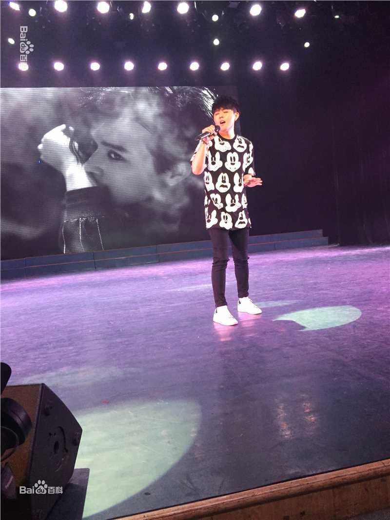 徐嘉苇(Jovi)南宁歌友会生活照