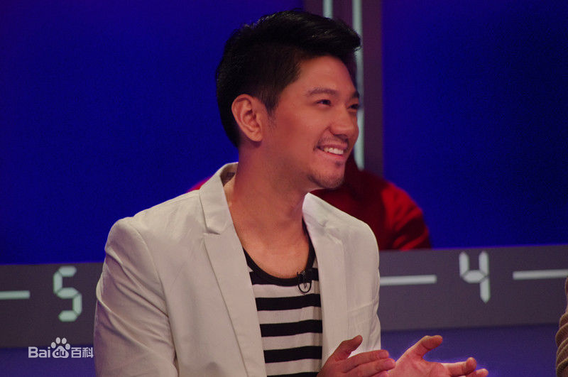 彭博节目通告壁纸壁纸