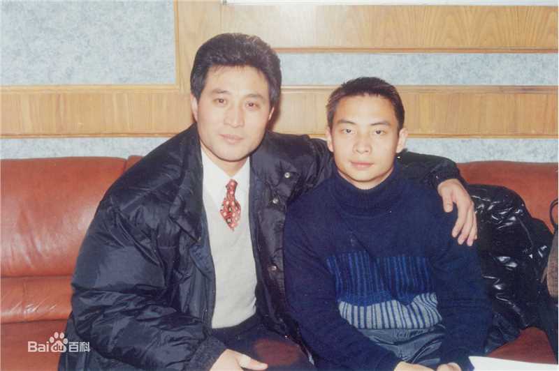 刘忠虎主持图片图册