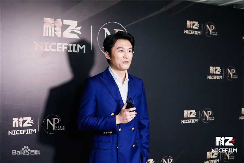 孙岩活动照片素颜照壁纸