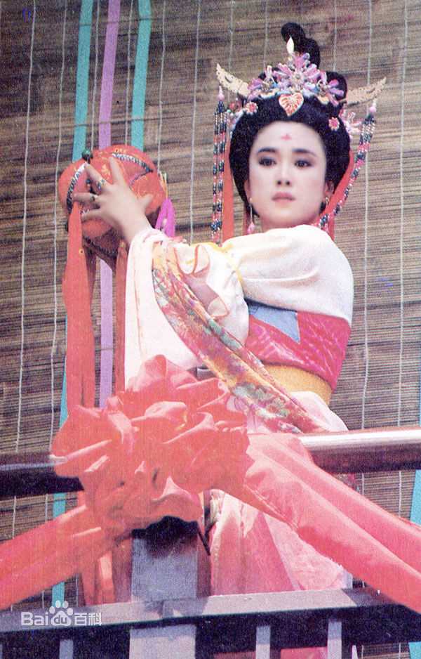 傅艺伟(Yiwei Fu)前后照片