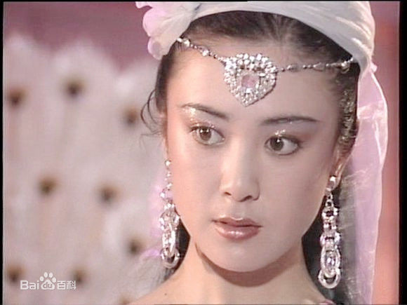 傅艺伟(Yiwei Fu)1990年《封神榜》苏妲己高清剧照