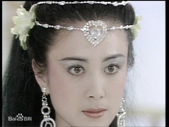 傅艺伟(Yiwei Fu)1990年《封神榜》苏妲己高清剧照