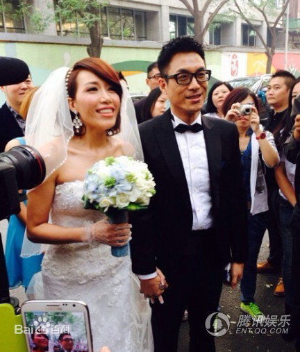 金池(J.C)婚礼现场性感图片图集