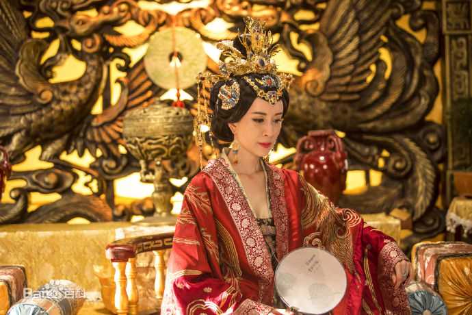 金巧巧(Qiaoqiao Jin)孤芳不自赏生活照