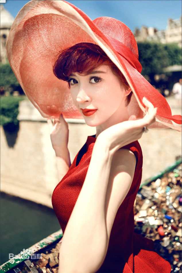 最新金巧巧(Qiaoqiao Jin)性感图片