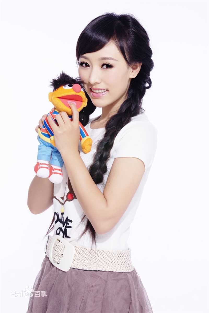 韩一菲(Loky)前后照片