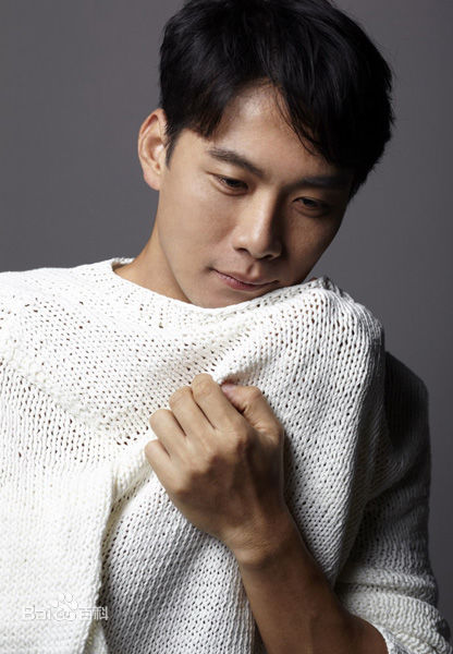 最优质戚玉武生活照