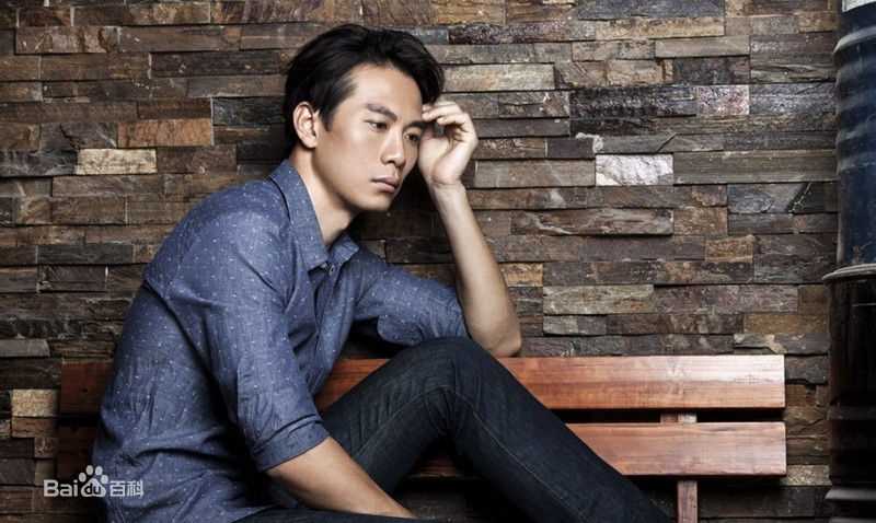 最新戚玉武壁纸