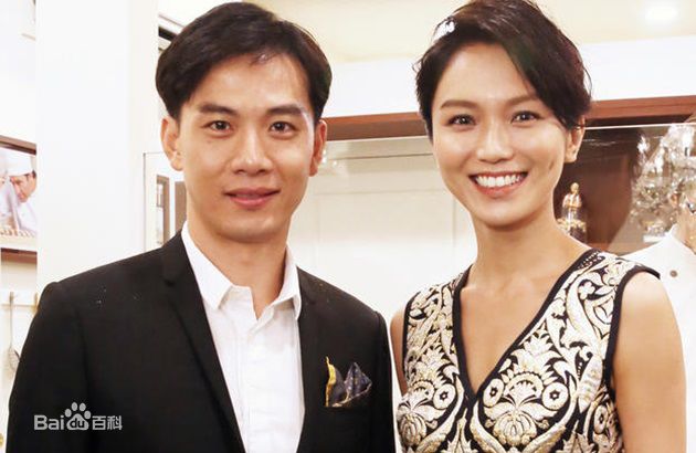 戚玉武与白薇秀前后照片