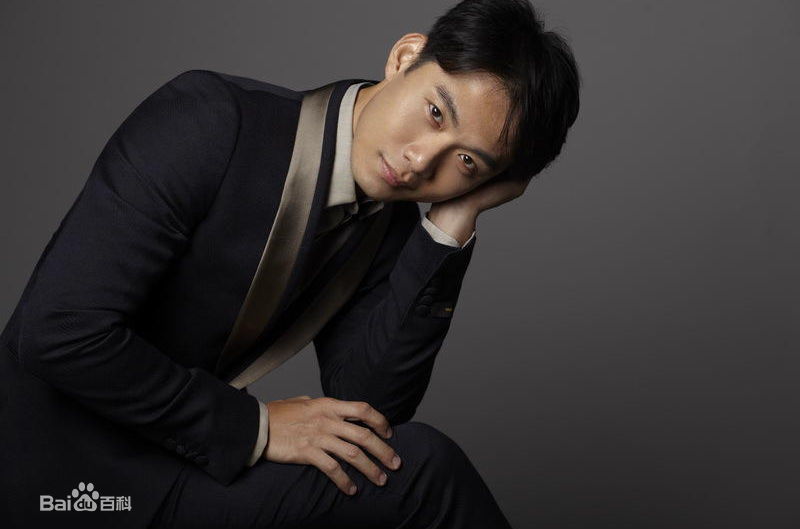 最新戚玉武壁纸